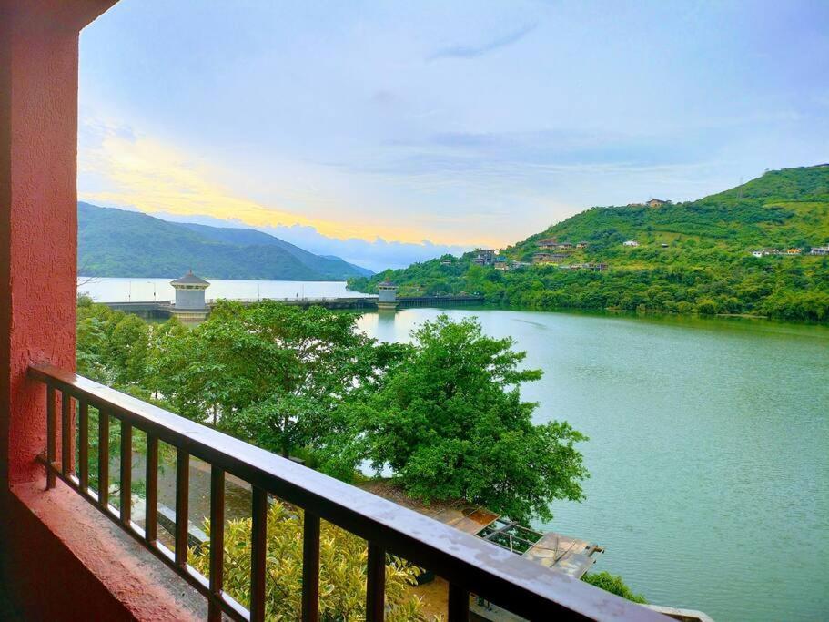 Portofino Apartment ลาวาซา ภายนอก รูปภาพ