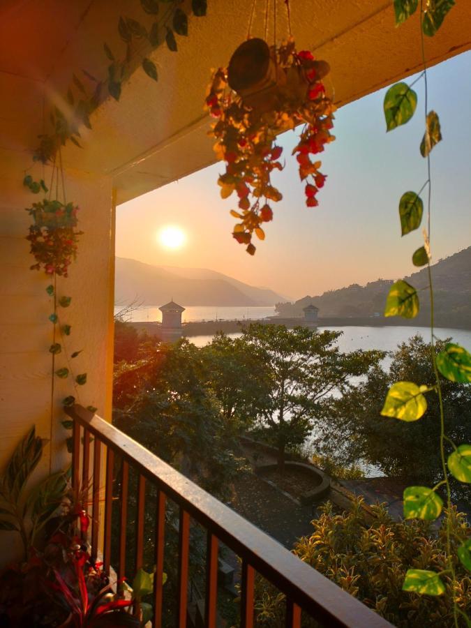 Portofino Apartment ลาวาซา ภายนอก รูปภาพ